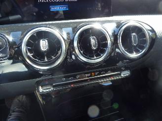 Mercedes Cla-klasse Shooting Brake picture 11
