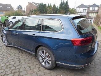 Volkswagen Passat GTE picture 9