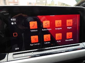 Volkswagen Golf Life picture 20