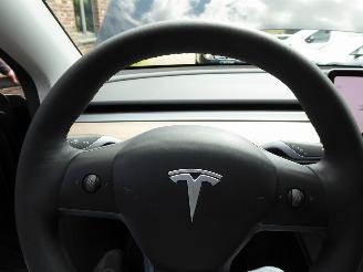 Tesla Model Y  picture 17