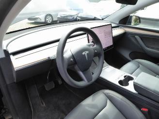 Tesla Model Y  picture 15