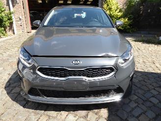 Kia Ceed  picture 3