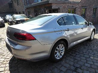 Volkswagen Passat Business picture 6