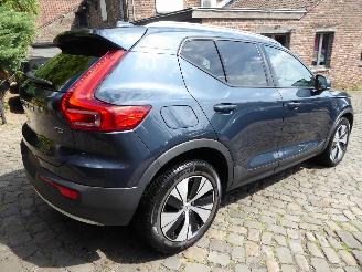 Volvo XC40 Momentum picture 5