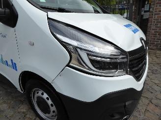 Renault Trafic Grand Confort picture 5