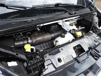 Renault Trafic Grand Confort picture 18