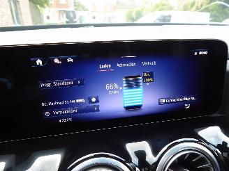 Mercedes EQA 250+ picture 21