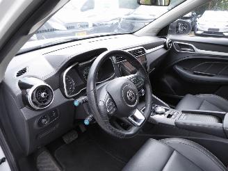 MG ZS EV Luxury picture 13