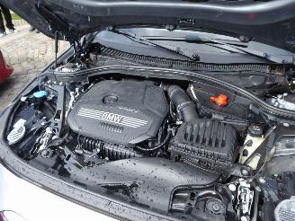 BMW 1-serie 116 i Advantage picture 22