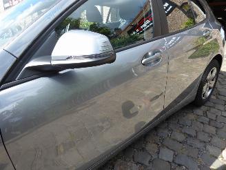 BMW 1-serie 116 i Advantage picture 3