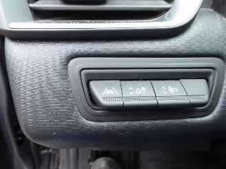 Renault Clio Equilibre picture 14