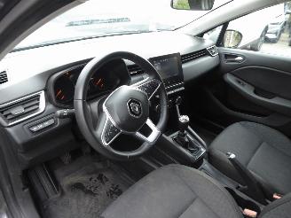 Renault Clio Equilibre picture 12