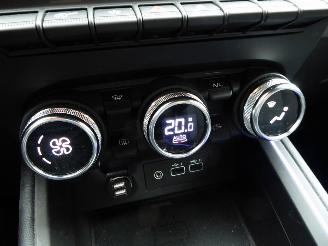 Renault Clio Techno picture 18