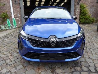 Renault Clio Techno picture 2