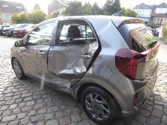 Kia Picanto  picture 5