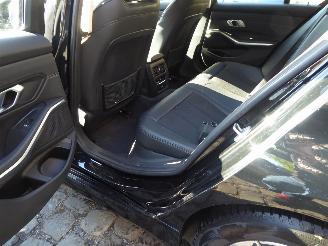 BMW 3-serie 318 d Advantage picture 8