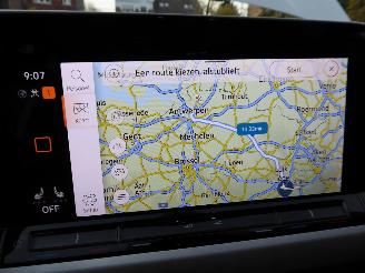 Volkswagen Golf VIII Lim. Life eTSI picture 23