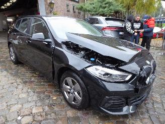 BMW 1-serie 116 D picture 3