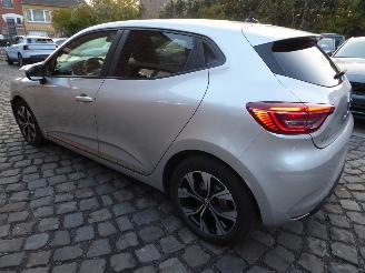 Renault Clio V Evolution picture 5