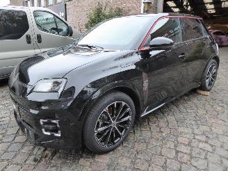 Avarii autoturisme Renault 5 5 E-Tech Electric 150 Comfort Range Iconic Five 2024/11