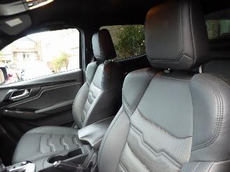 Isuzu D-Max Double Cab 4WD V-CROSS picture 14