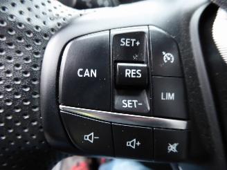 Renault Clio Evolution picture 13