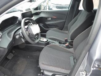 Peugeot 208 Active Pack picture 9