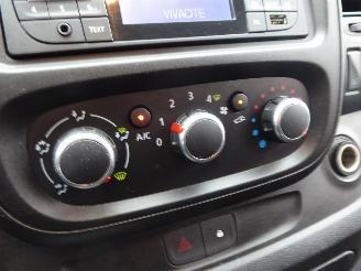 Renault Trafic Grand Confort picture 17