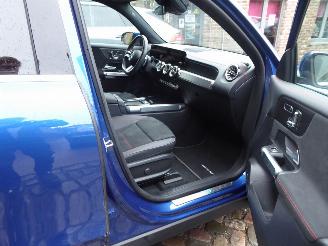 Mercedes EQB 250+ AMG Line picture 7