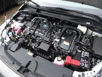 Toyota Corolla 1,8 Hybrid Comfort Touring picture 25