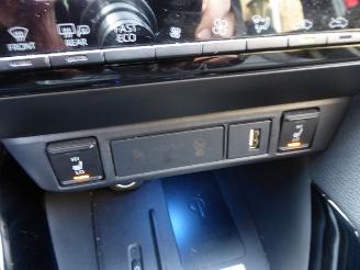 Toyota Yaris Hybrid S picture 23