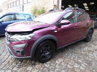 Vaurioauto  passenger cars Dacia Sandero Expression 2024/11