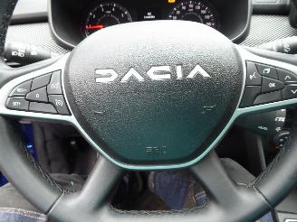 Dacia Sandero III Expression picture 10