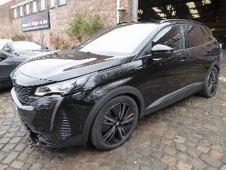 damaged passenger cars Peugeot 3008 Hybrid4 300 GT 2023/8