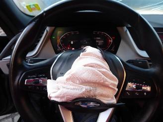 BMW 2-serie Gran Coupe 216 d Advantage picture 14