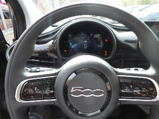 Fiat 500E La Prima picture 14