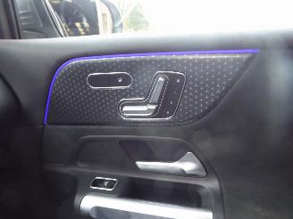 Mercedes EQB 250+ AMG Line picture 24