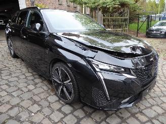 Peugeot 308 SW GT picture 4