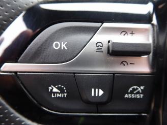 Peugeot 308 SW GT picture 18