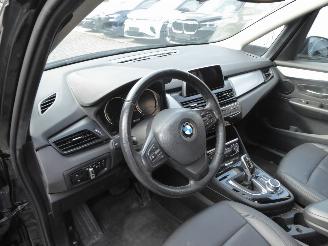 BMW 2-serie 216 d Gran Tourer Advantage picture 11