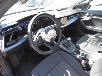 Audi A3 Sportback 30 TDI Advanced picture 13