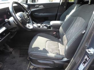 Kia Sportage Plug-in Hybrid 4WD picture 15