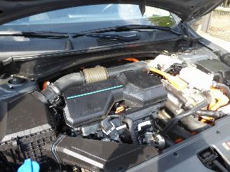 Kia Sportage Plug-in Hybrid 4WD picture 32