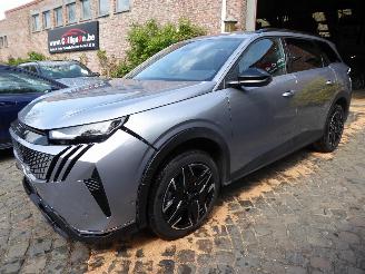 skadebil auto Peugeot 5008 Allure 2025/6