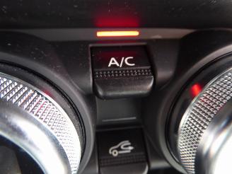 Renault Clio Evolution E Tech picture 19