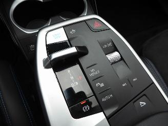BMW iX1 20 eDrive M Sport picture 22