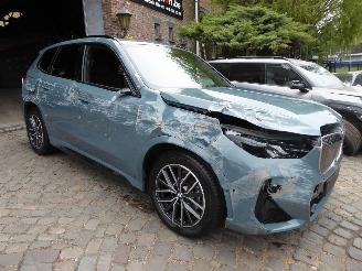 BMW iX1 20 eDrive M Sport picture 3