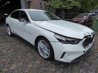 BMW i5 40 eDrive picture 4