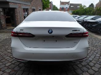 BMW i5 40 eDrive picture 8