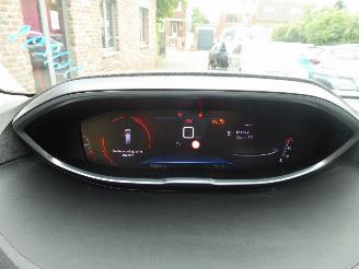 Peugeot 5008 Active Pack picture 23
